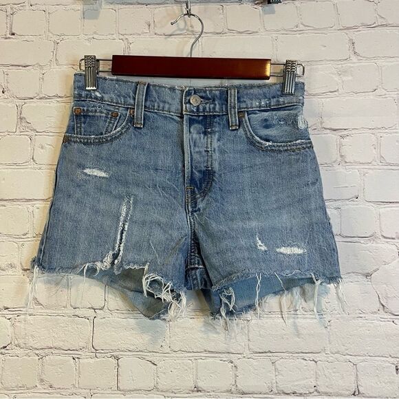 Levi’s Wedgie Short size 25 - Picture 1 of 5